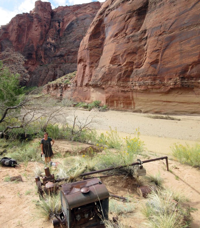 0928-img_0986-pano-paria-day-3-water-pump