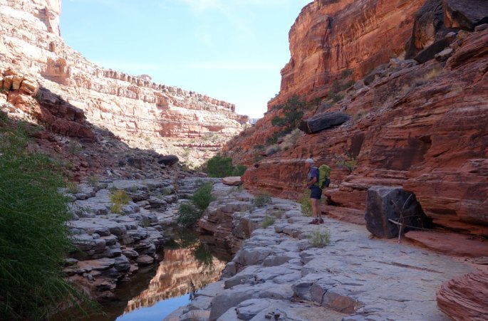 1017-28-DSC02541-Dark-canyon